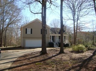 741 Riverview Ln, Winder, GA 30680