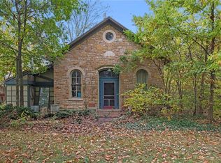 25130 Chieftain Rd, Lawrence, KS 66044