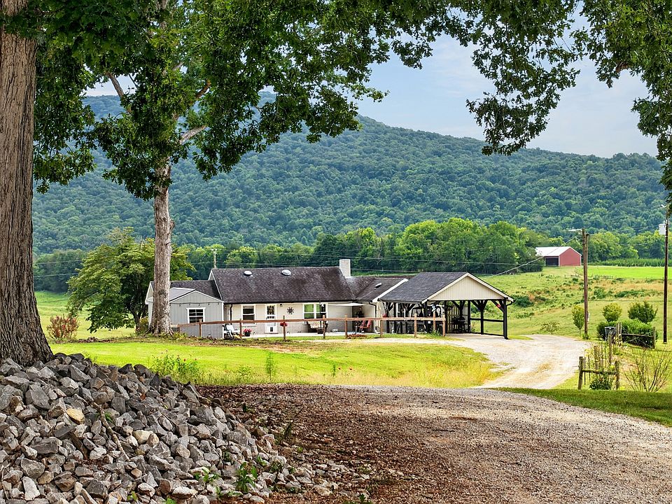 1st image of 4785 Dark Hollow Rd