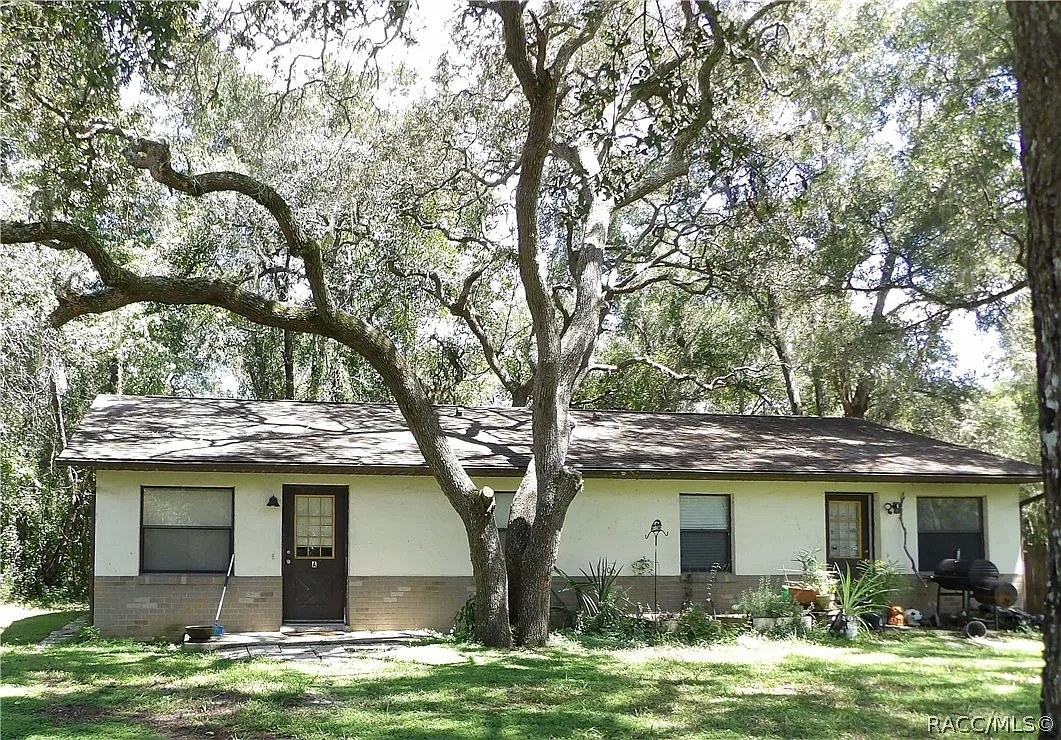 2 bed, 750 sqft, $1,100 — Photo 1