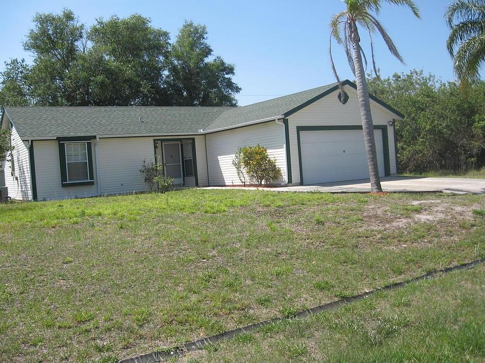 1st image of 858 SW Haas Ave