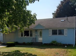 72 Forts Ferry Rd, Latham, NY 12110