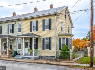 215 N 4th St, Wrightsville, PA 17368