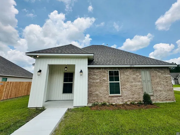 30853 Rowley Dr, Lacombe, LA 70445