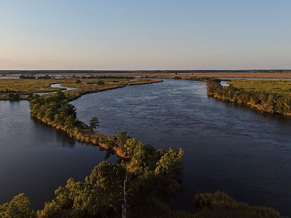 86th image of 1451 River Rd