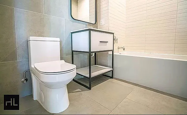 Rented by Highline Residential | media 37