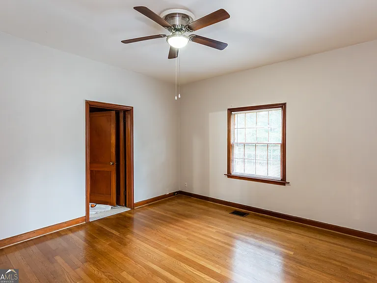 2111 Martin Luther King Jr Dr NW — Photo 15