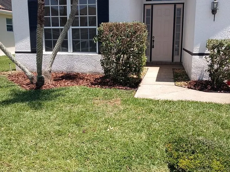 1819 Wedgewood Way — Photo 2