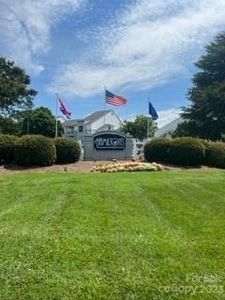 36 Hamiltons Harbor Dr APT 720, Lake Wylie, SC, 29710