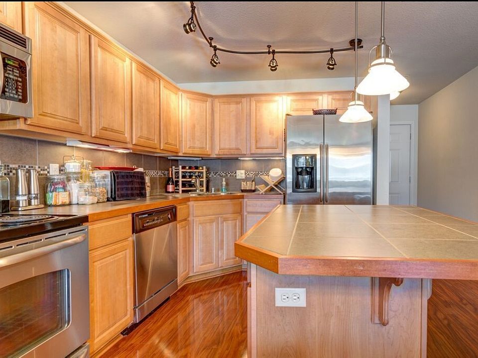 1st image of 13503 97th Ave E Unit 304