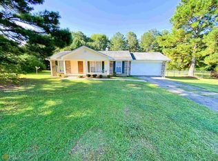 101 Shamrock Dr, Lagrange, GA 30241