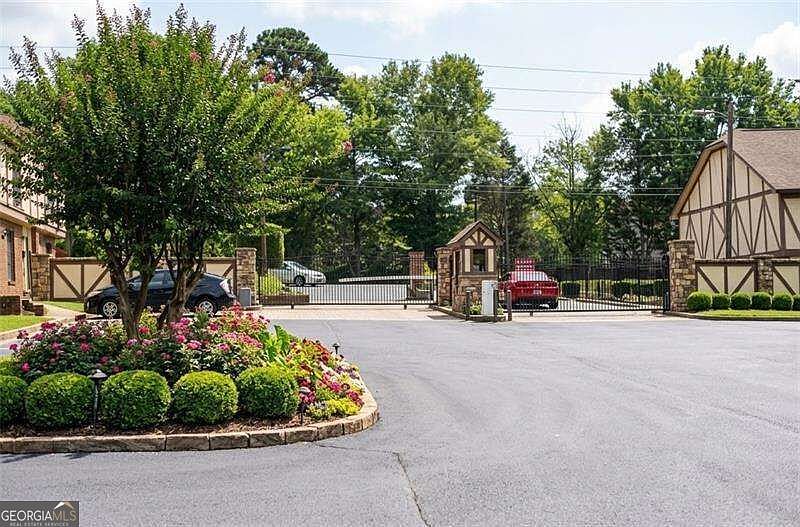 1st image of 3292 Abbeywood Dr