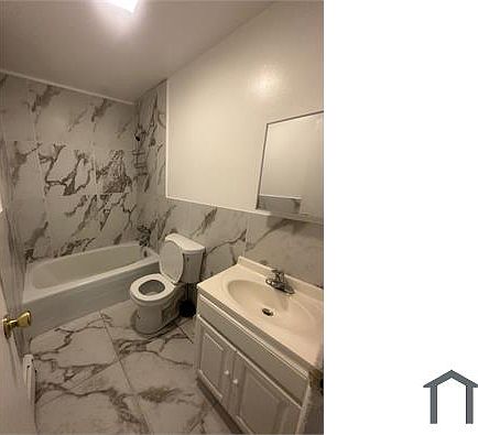 5th image of 176 Oak St APT 1F