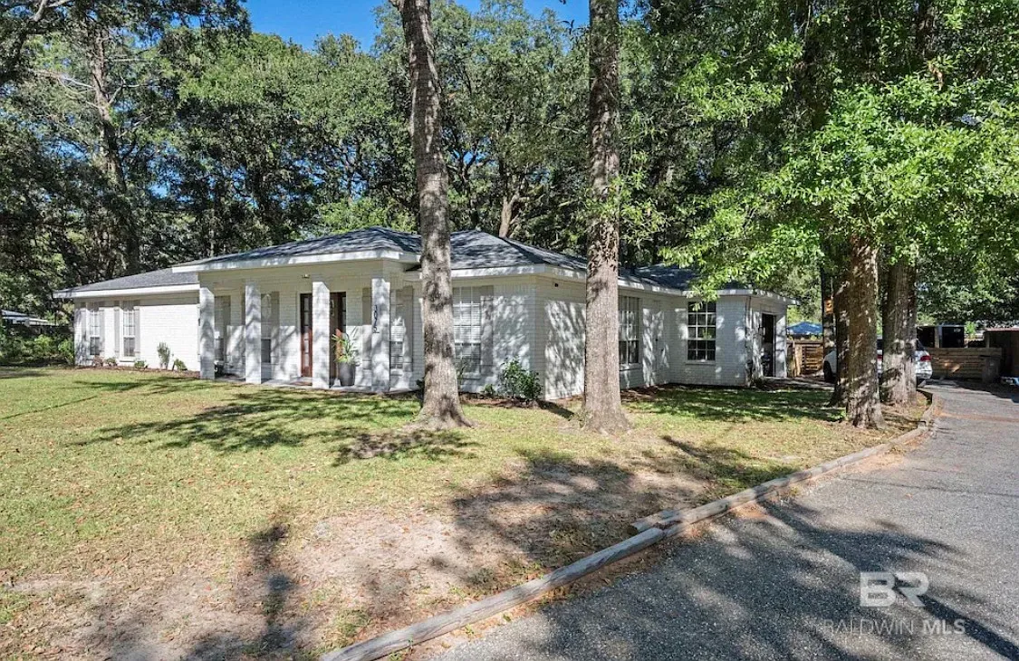3 bed, 1800 sqft, $2,400 — Photo 2