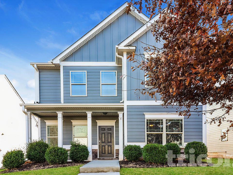 1st image of 207 Stillwood Dr