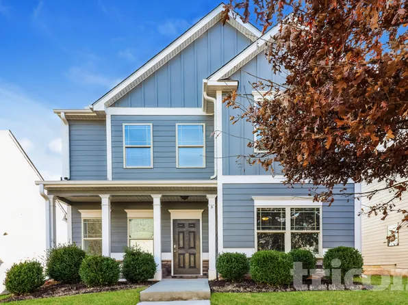 207 Stillwood Dr, Newnan, GA 30265