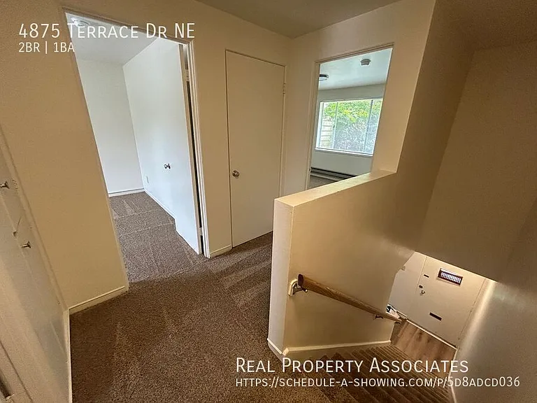 4875 Terrace Dr NE — Photo 2