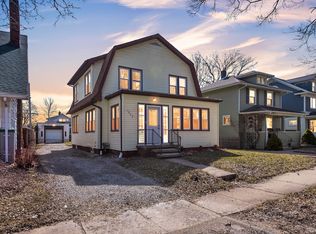 1009 Britten Ave, Lansing, MI 48910