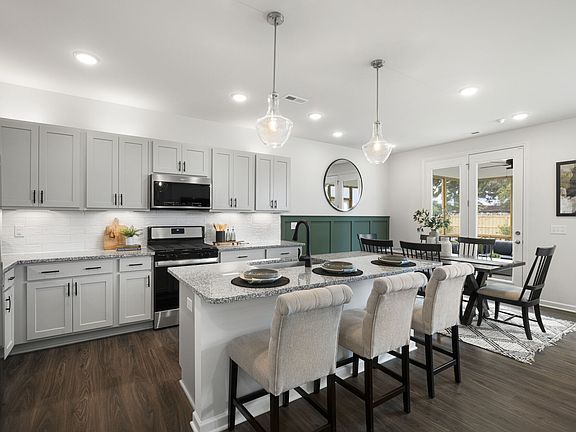 Photo representation of the Gaines floorplan