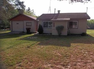 10953 Johnston Blvd, Saint Helen, MI 48656