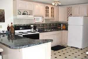Updated Kitchen w/Craftmaid Cabinets and Island