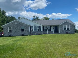 11315 Perry Rd, Waterville, OH 43566