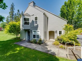 8720 SW Curry Dr, Wilsonville, OR 97070