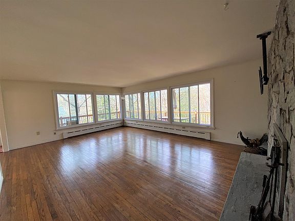 2nd image of 16 Woodvale Ave #1