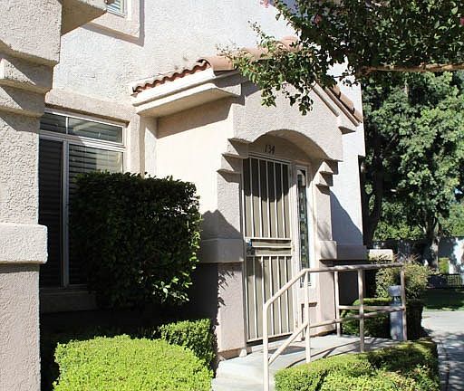 5th image of 1020 N Turner Ave