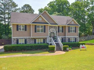 29 Meadowbridge Dr, Cartersville, GA