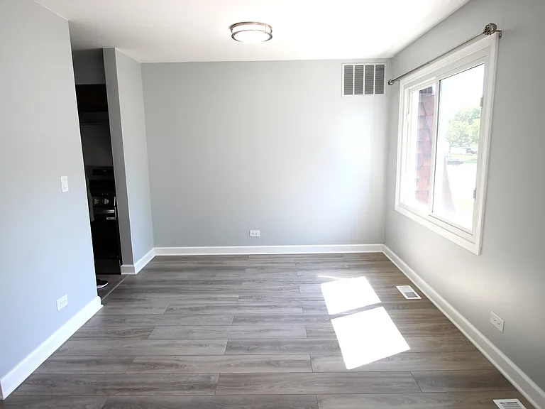 3018 Roberts Dr #8 — Photo 7