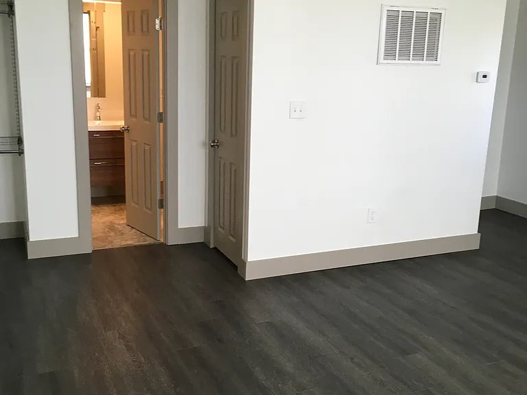 1654 N 7th St #3 — Photo 2