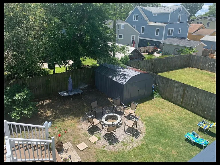 189 W Poplar St #A — Photo 11