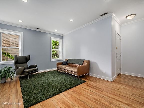 5th image of 1430 N Maplewood Ave APT 201