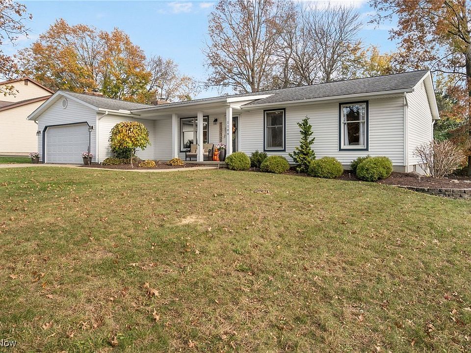 1109 Lawndale Dr, Tallmadge, OH 44278 | Zillow