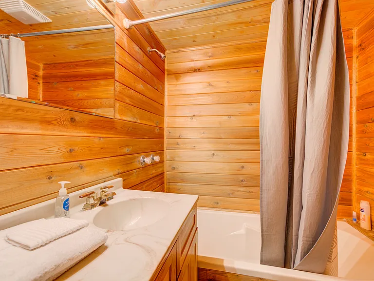 4975 Buffalo Jump Rd — Photo 8