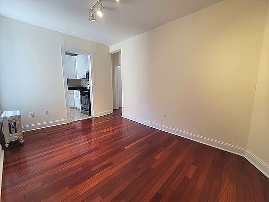 2nd image of 406 W 44th St APT 18
