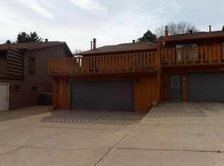 3134 Manitoba Ln, Bismarck, ND 58503
