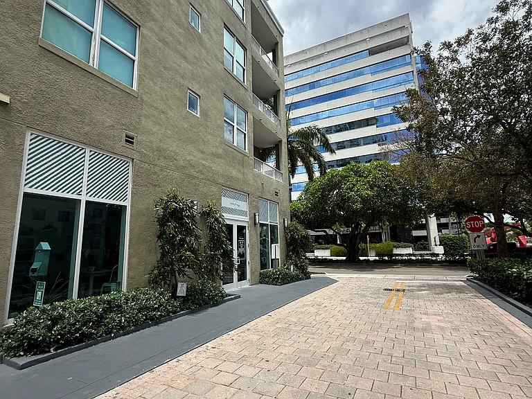 3180 SW 22nd St #307 — Photo 14