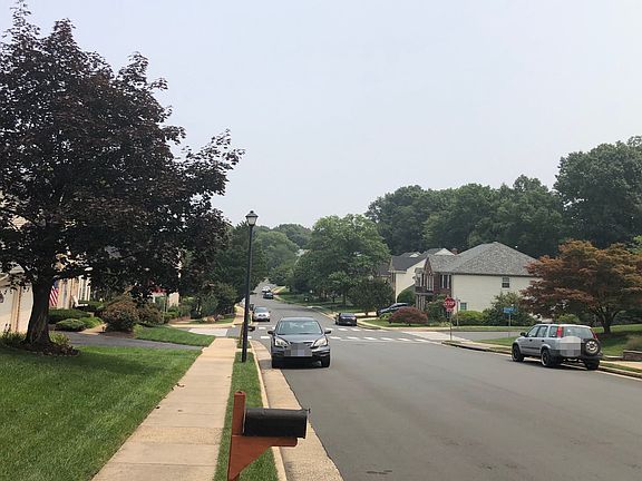 5th image of 14117 Roamer Ct