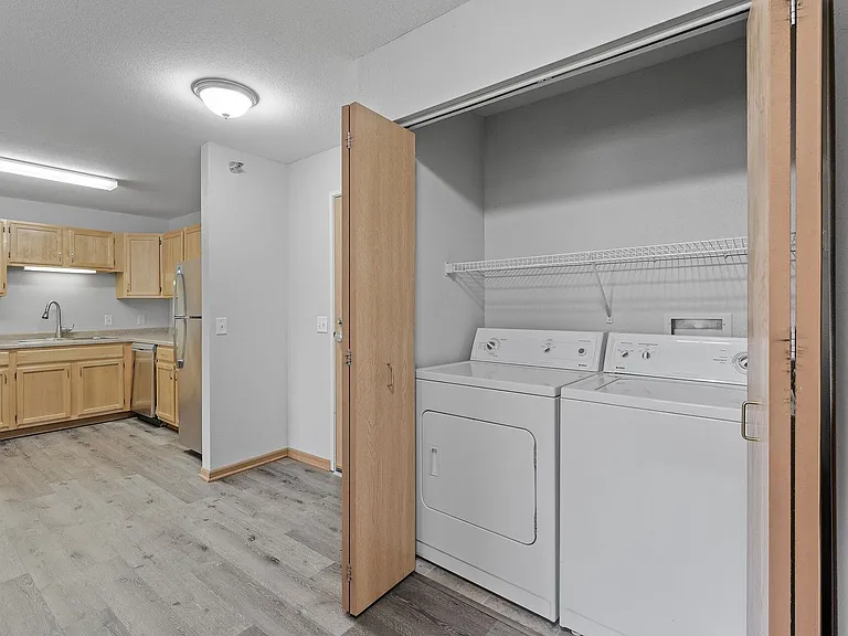 Creekside Commons Apartments — Photo 70