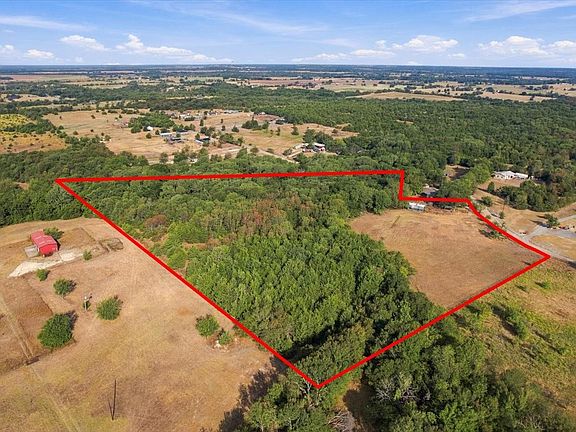 3rd image of 435 County Road 4446