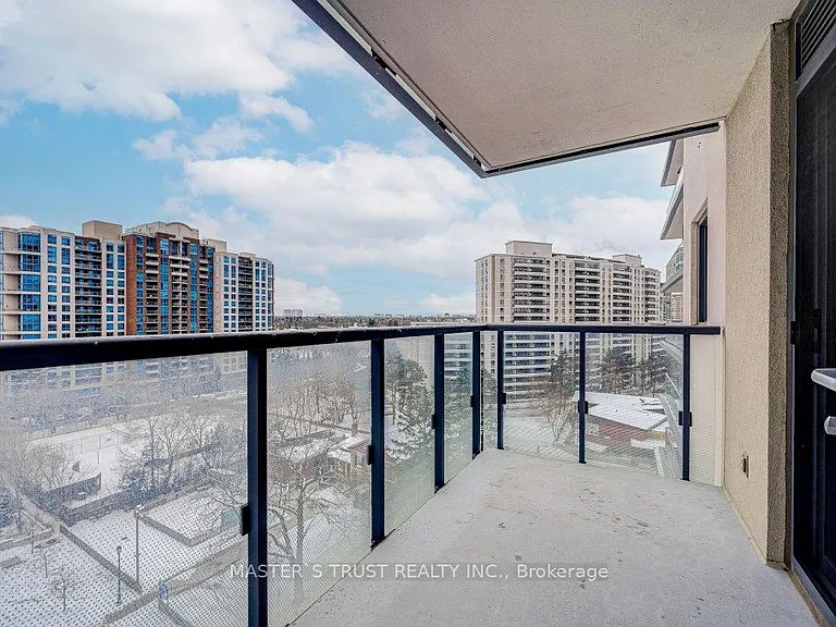 5162 Yonge St #815 — Photo 32