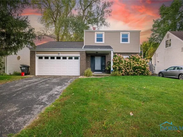 3755 Baybrook Ln, Toledo, OH 43623