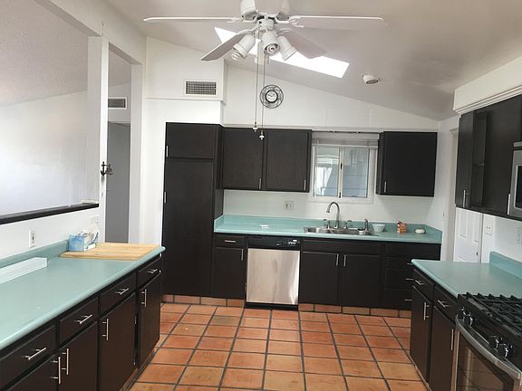 3rd image of 3414 Lockwood Dr