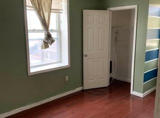 2039 S 6th St #2, Philadelphia, PA 19148