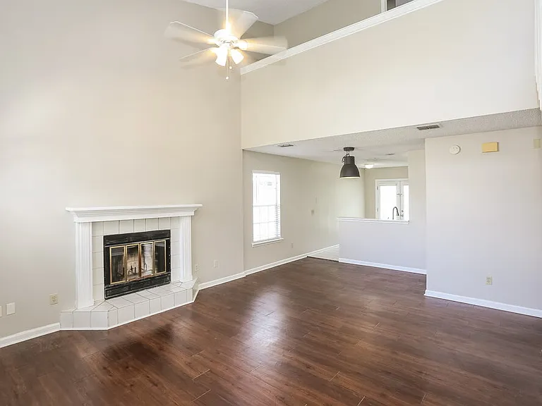 7579 Sugar Bay Ln — Photo 6