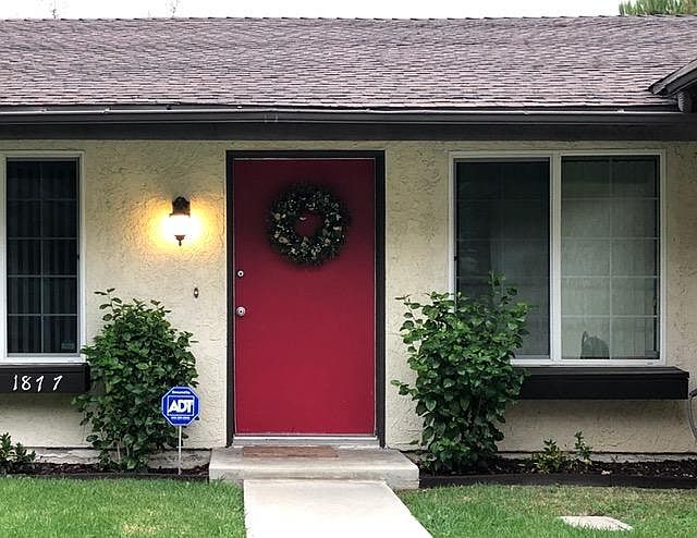 1st image of 1877 E Woodgate Dr