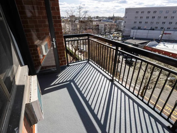 500 Central Avenue image 16 of 50