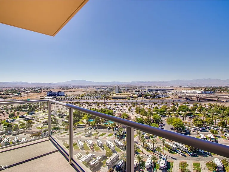 8255 Las Vegas Blvd S #1702 — Photo 8